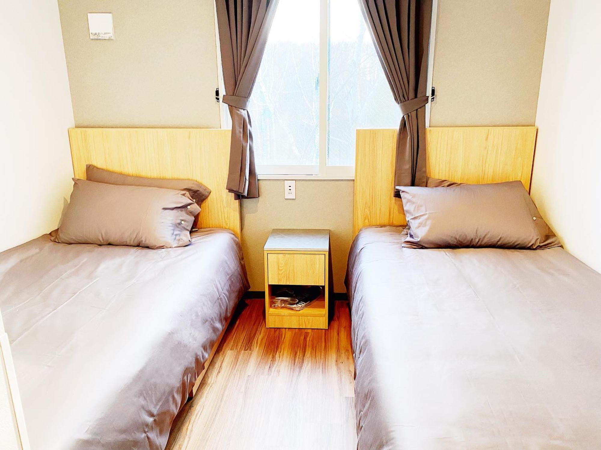 Q Fox Gmg Hotel Kucsan Kültér fotó